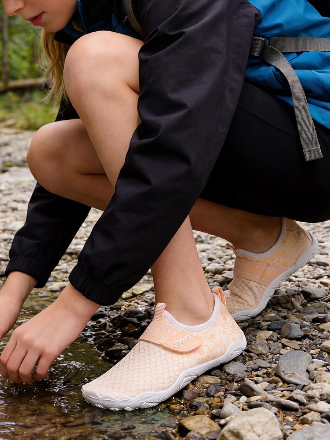 image:imageCoutgo Girls Water Shoes Slip On Hiking Outdoor Aqua Socks Quick Dry Lightweight Beach Swim Sports ShoesWhite